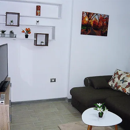 Apartament Sunny Holiday By Alz Navodari